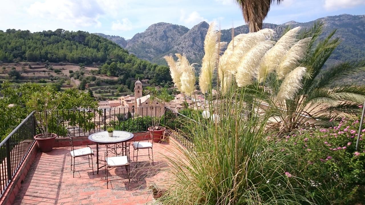 Es Castellet De Bunola Villa Bunyola Bagian luar foto