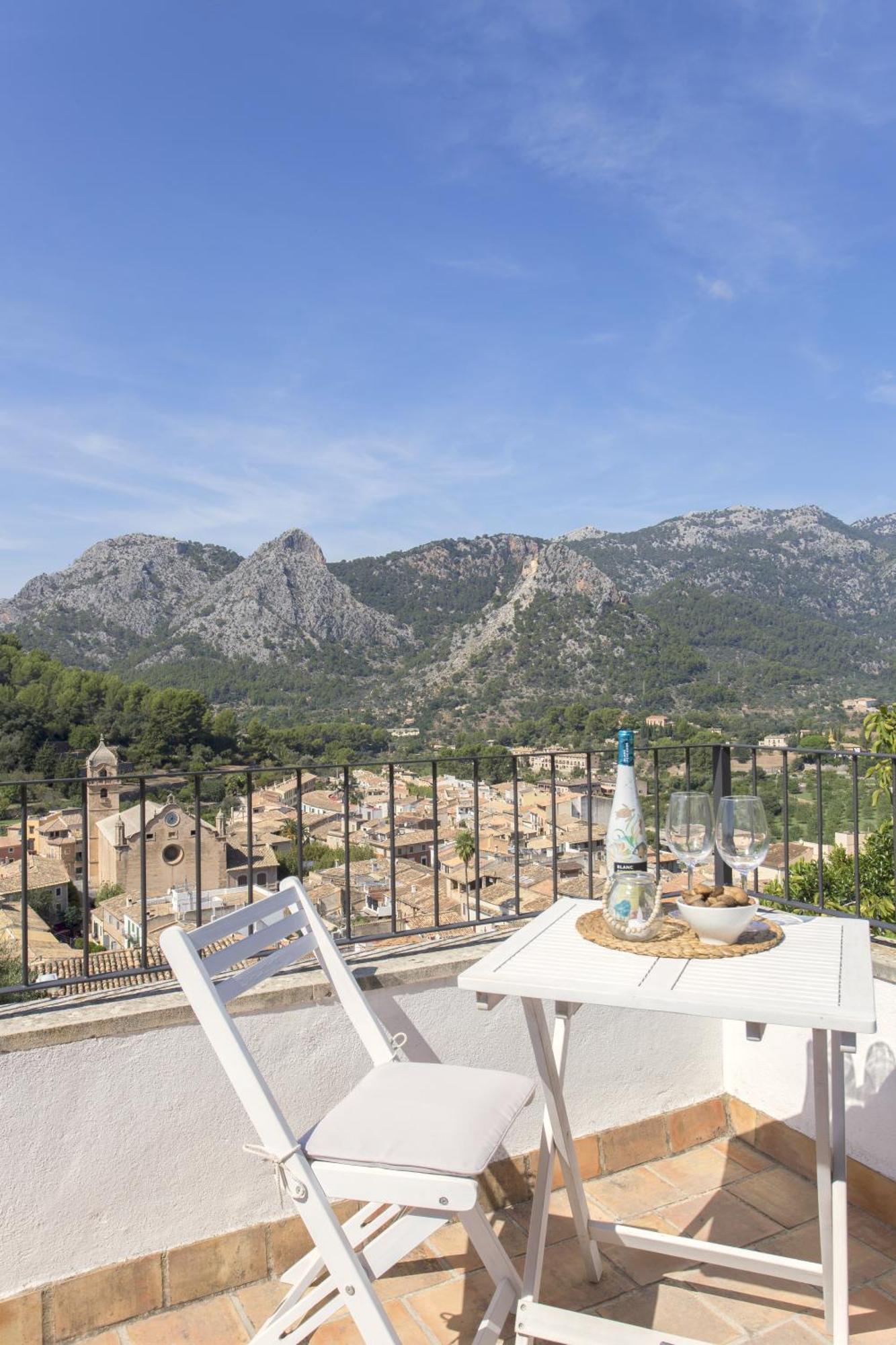 Es Castellet De Bunola Villa Bunyola Bagian luar foto