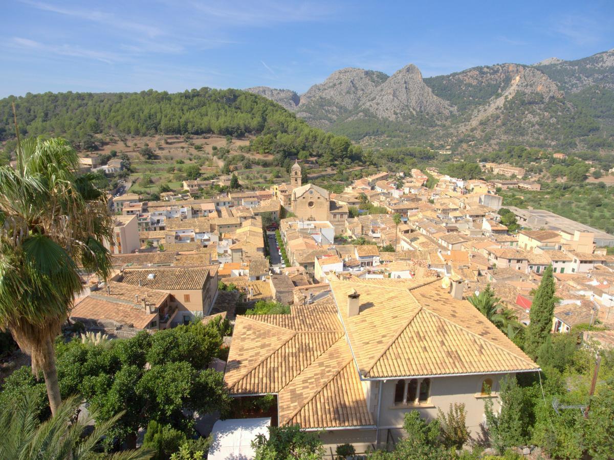 Es Castellet De Bunola Villa Bunyola Bagian luar foto